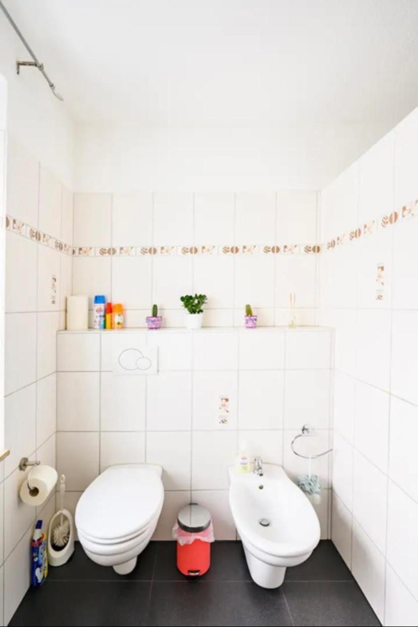 Guenstige Zimmer-Unterkunft Zimmer Mit Gemeinschaftsbad Lorrach Exterior photo