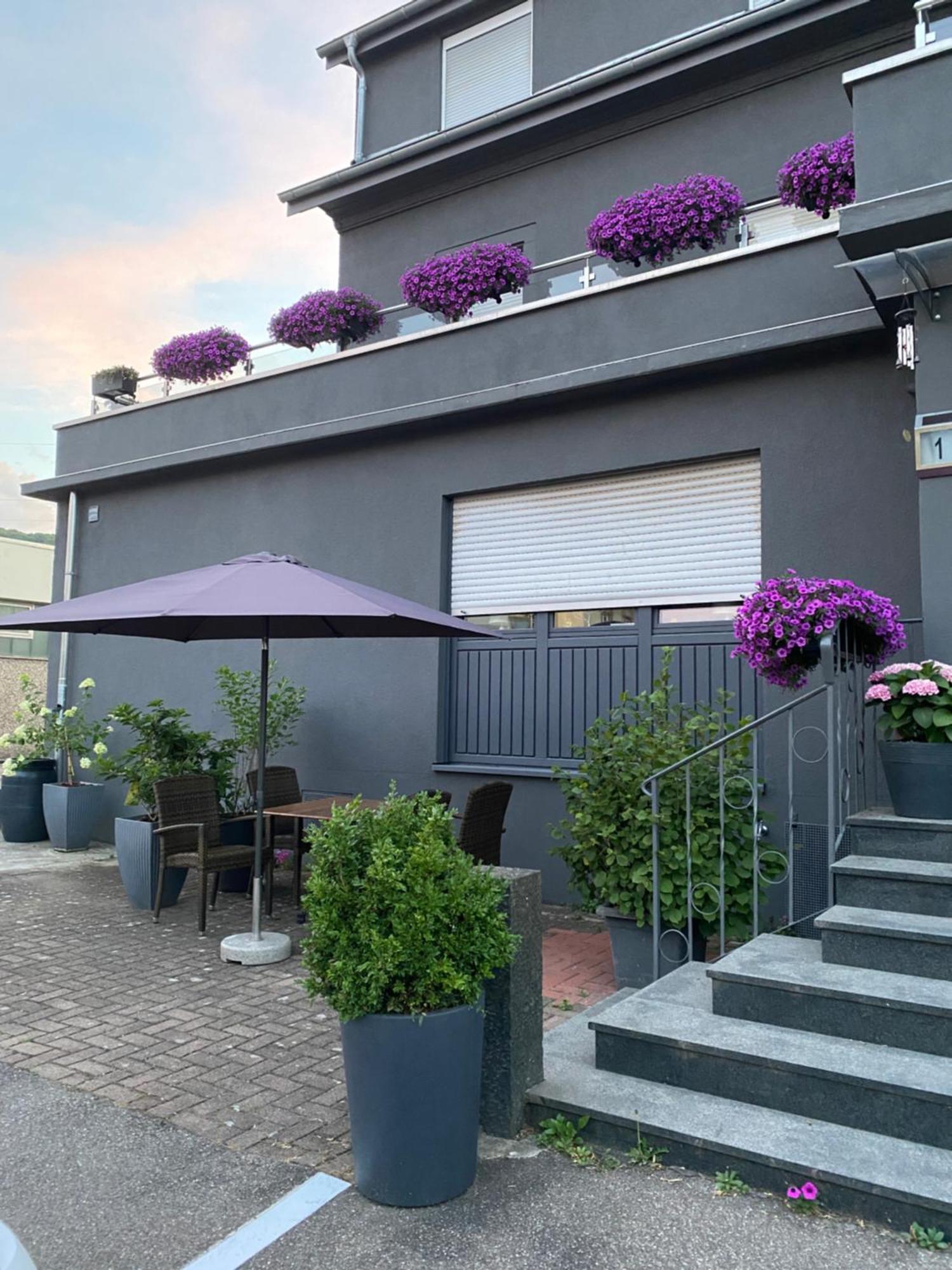 Guenstige Zimmer-Unterkunft Zimmer Mit Gemeinschaftsbad Lorrach Exterior photo